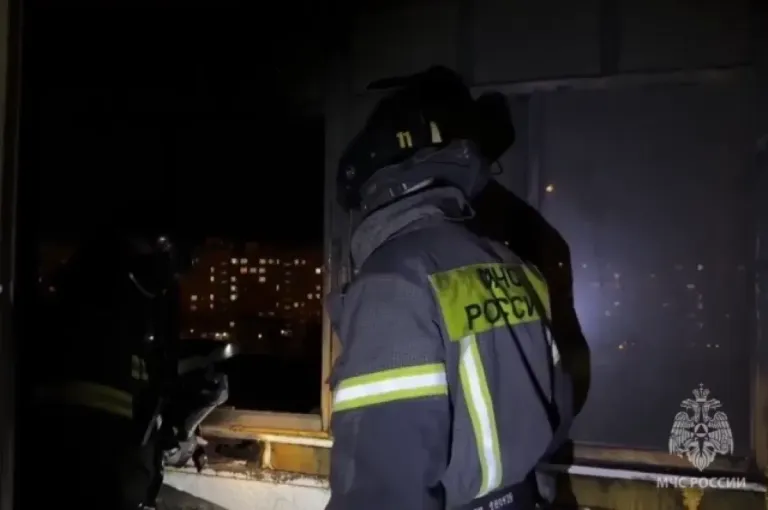 Пожар на балконе в Тольятти: мужчина получил ожоги