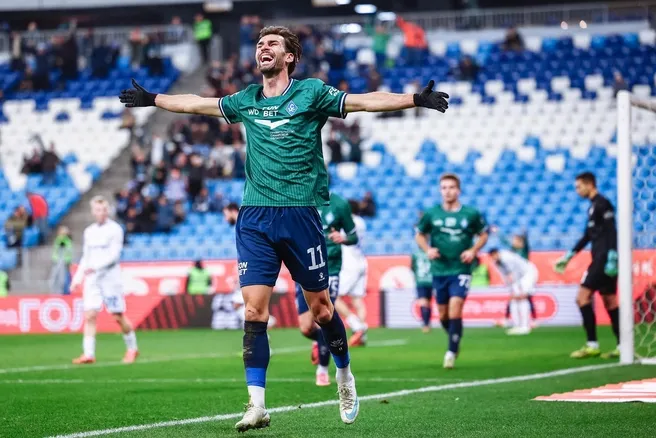 «Крылья Советов» обыграли «Динамо» и вышли в плей-офф Кубка
